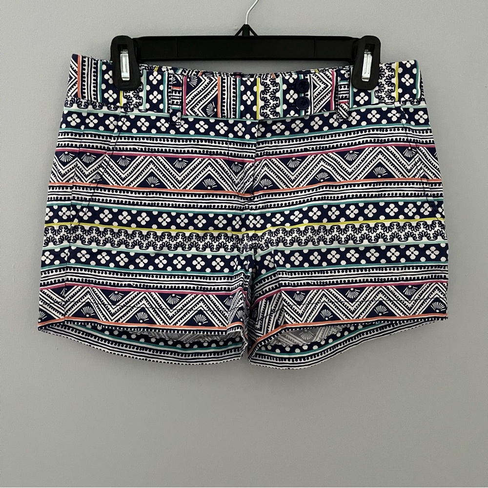 Vineyard Vines Shorts Womens 2 Blue Multicolor Geometric Every Day Shapes Casual